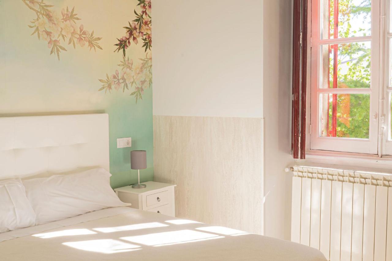 Hotel Casa Jardin El Colmenar Las Navas del Marqués Esterno foto