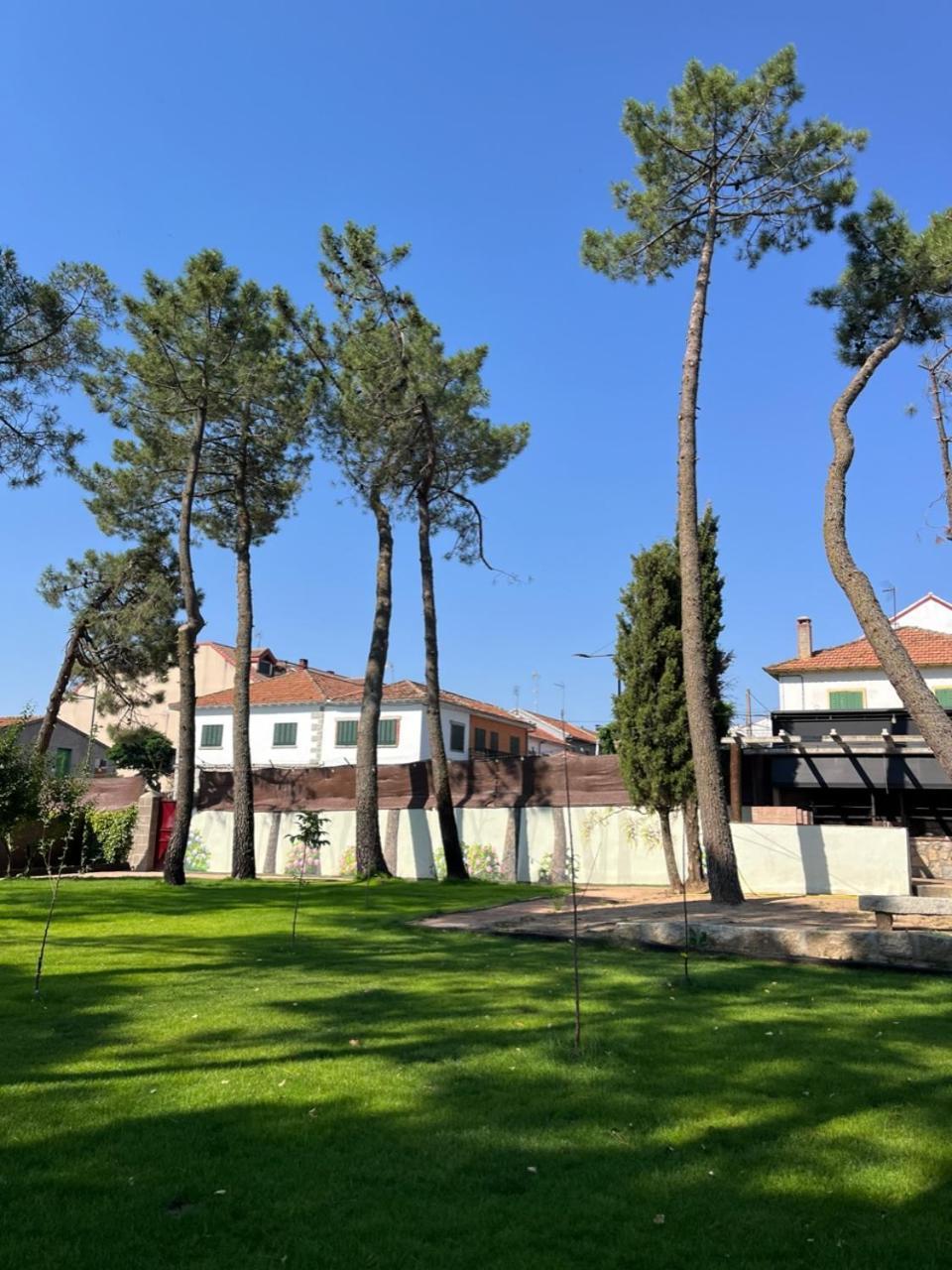 Hotel Casa Jardin El Colmenar Las Navas del Marqués Esterno foto