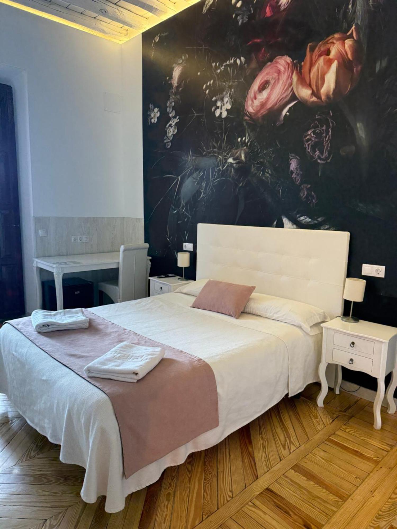 Hotel Casa Jardin El Colmenar Las Navas del Marqués Esterno foto
