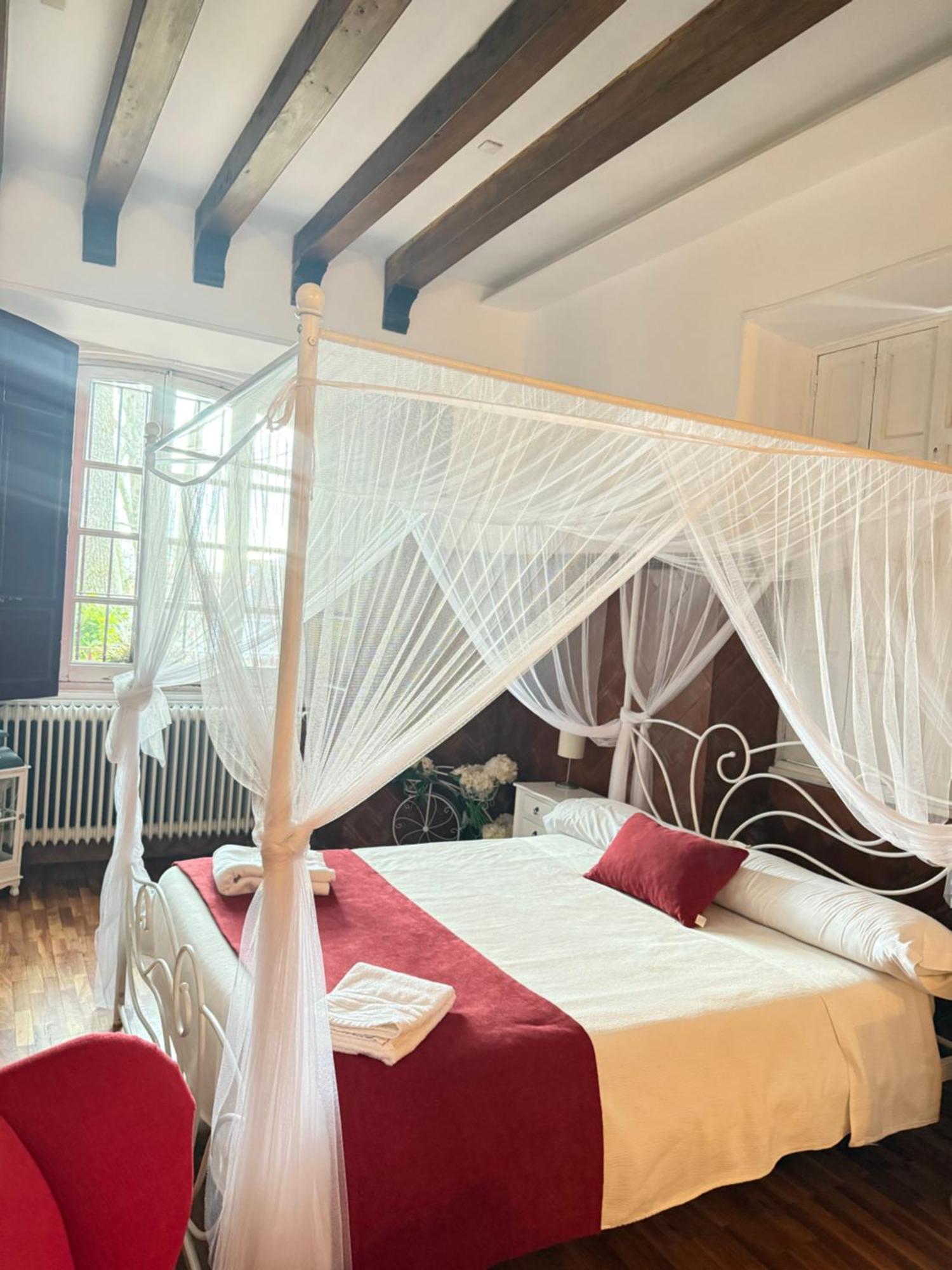 Hotel Casa Jardin El Colmenar Las Navas del Marqués Esterno foto