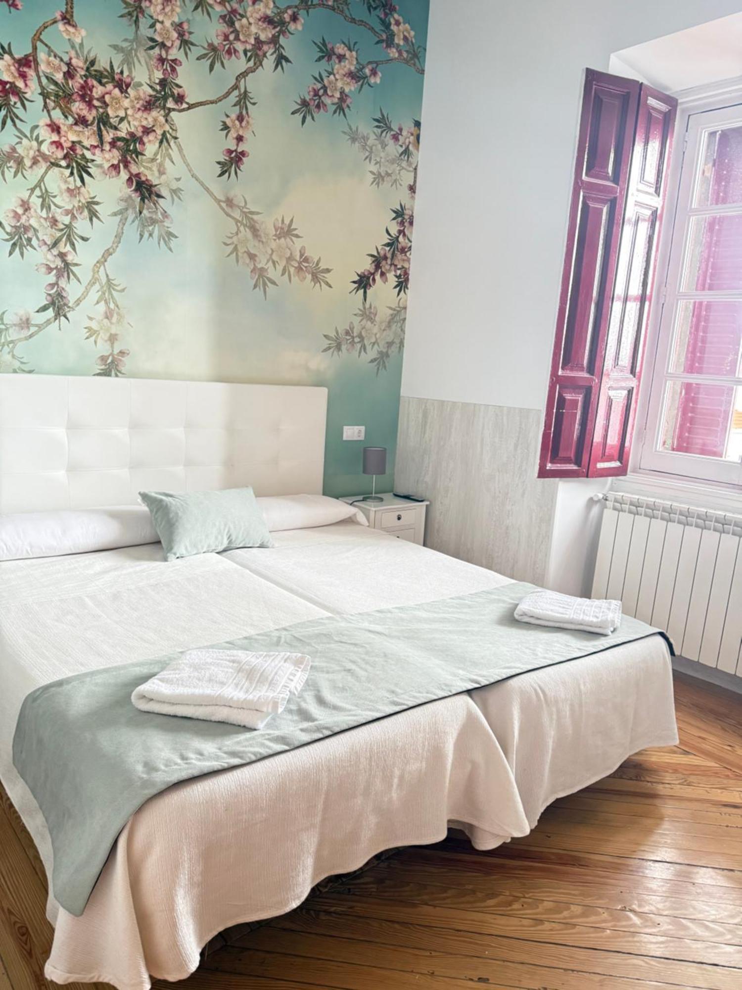Hotel Casa Jardin El Colmenar Las Navas del Marqués Esterno foto